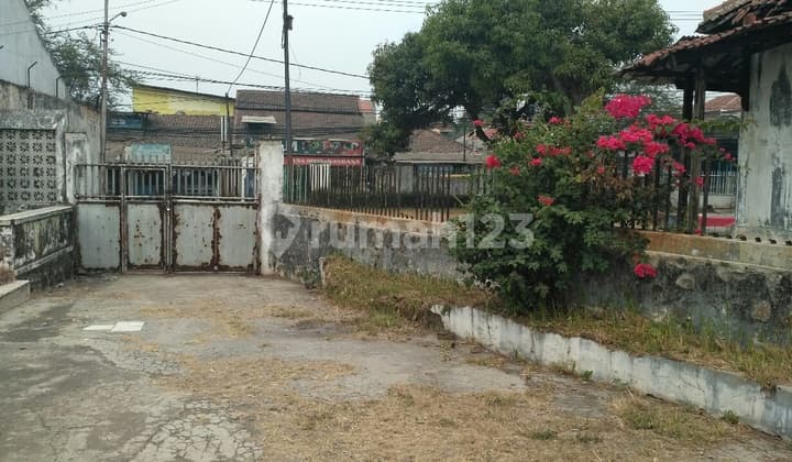 Tanah padat mainroad bekas pabrik cocok buat jadikan pabrik atau cluster dimajalaya kota