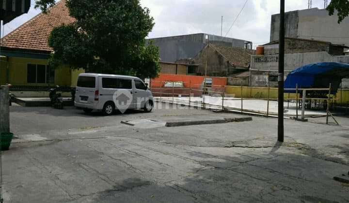 tanah strategis di Serengan pinggir jalan raya tengah kota