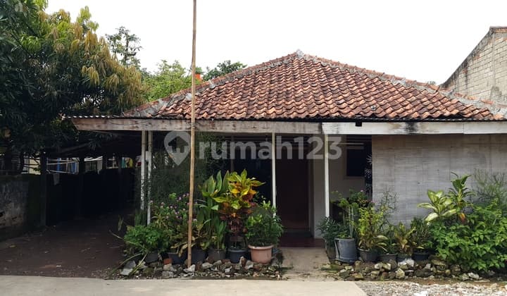 Kavling Tanah Area Strategis, Cocok Untuk Investasi / Kost
