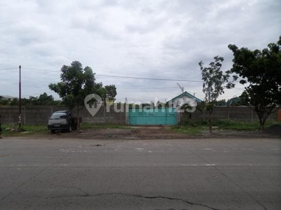 Kav Besar Di Husen Sastra Negara - Tangerang