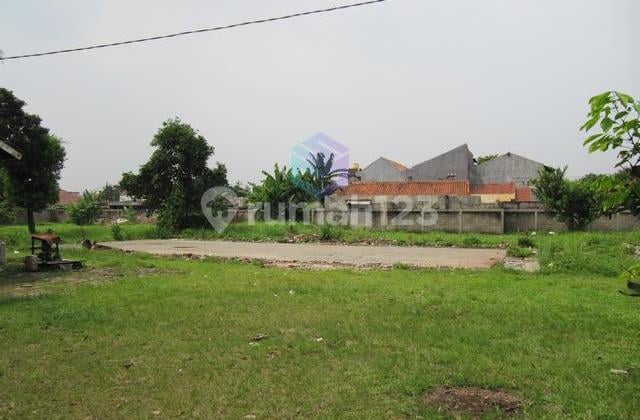 LAND SUITABLE FOR APARTMENT / OFFICE BUILDING CONSTRUCTION