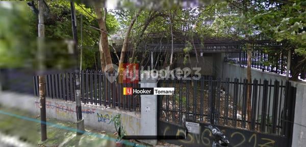 Dijual Rumah TUA Zona C1 strategis di Tanah Abang Jakarta Pusat