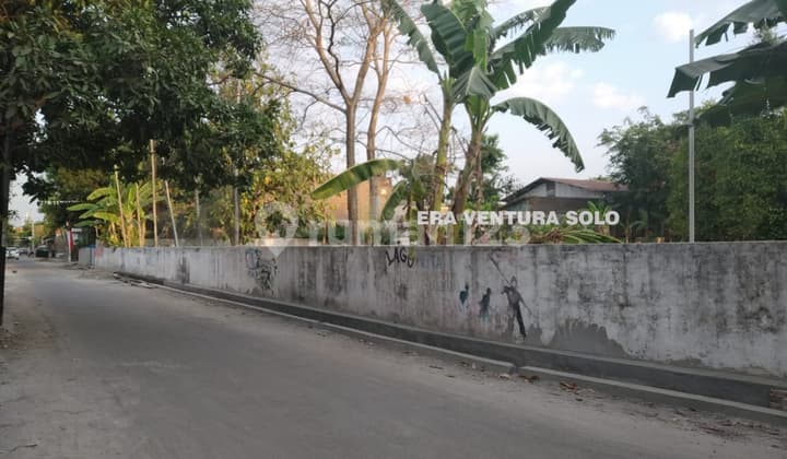 Tanah Pekarangan Siap Bangun Area Solo Baru