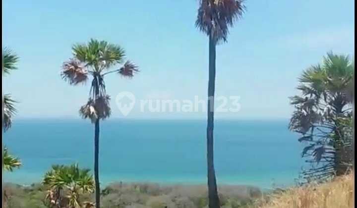 Tanah super keren di bukit dengan view istimewa. Lokasi keren dekat atlantis on the rock, view bagus. Jalan lebar depan belakang. Geser foto.