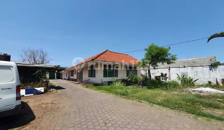 GUDANG dan Rumah Sisa Tanah Kavling di Cihanjuang Raya