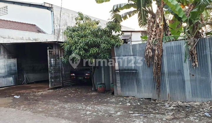 Land suitable for warehouse/home industry in East Lebak