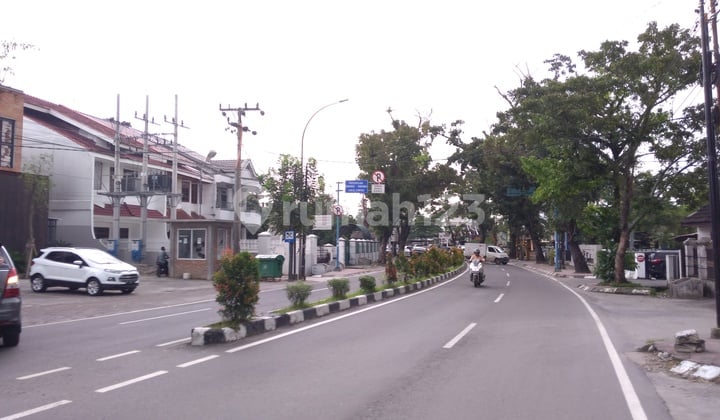 Tanah Luas Inti Kota Jalan Kapten Patimura Medan Polonia