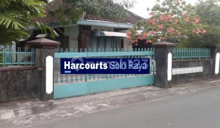 Rumah Hitung Tanah Strategis Dekat Mall Solo Paragon Dan Manahan Solo