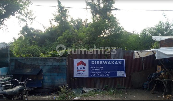 Strategic Land on the Side of Tanjung Morawa Road