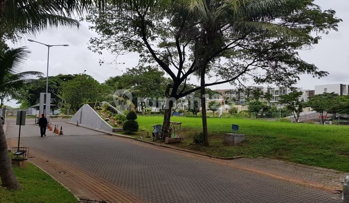 Cheap Sale Plot The Bukit Facing Main Road Wide 570m2