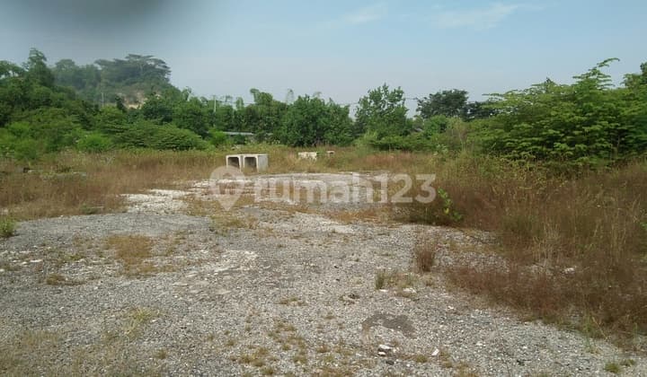 Tanah Industri Strategis, di Gresik kota