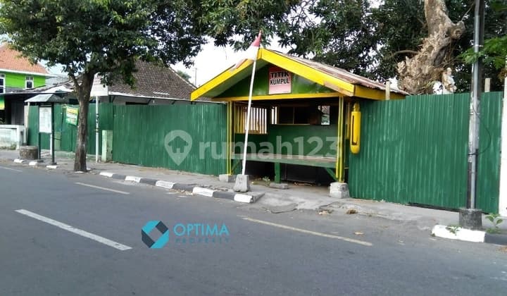 Tanah tengah kota kodya Jogja dekat Malioboro, Keraton,UGM yogya