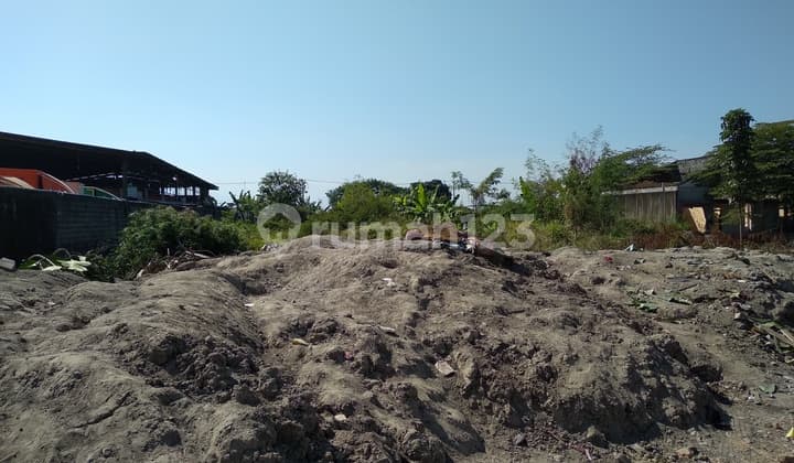 BU! Dense land, Gedebage technopolis area.