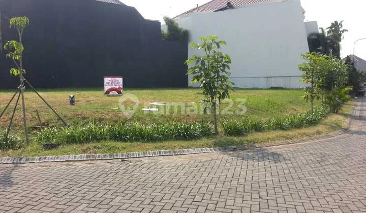 Tanah Hook di Bukit Darmo Golf Tanah Hook di Bukit Darmo Golf