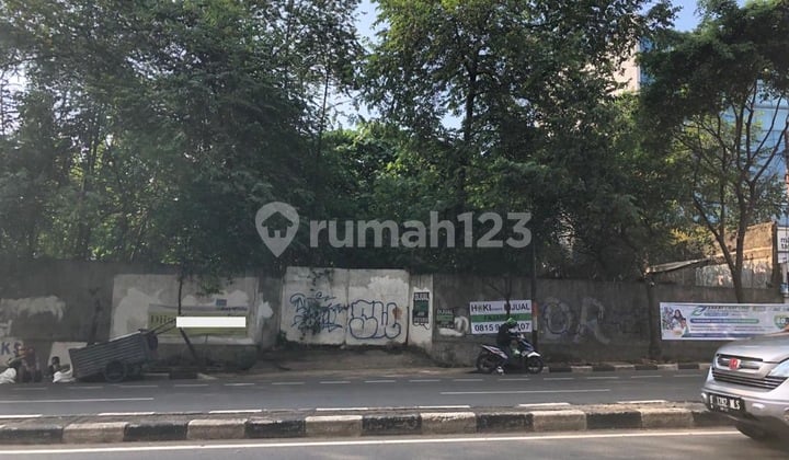 Cheap strategic land on Joglo Raya Road, extension of the main road Pos Pengumben Raya, West Jakarta.
