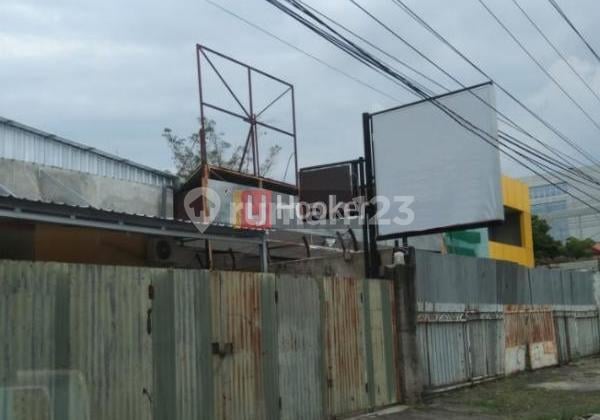 Lot on Dr. Cipto Street