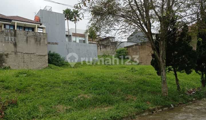 Tanah Kavling Besar di Setraduta Laguna Bandung