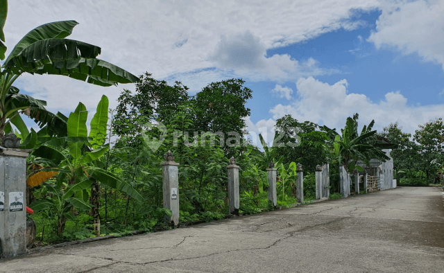 Tanah Pekarangan Strategis Di Parangjoro Sukoharjo