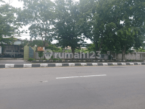 Tanah Siap Usaha Strategis Jalan Adi Sucipto Jajar Laweyan Solo
