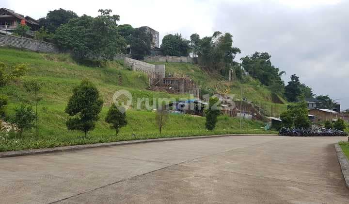 Tanah Setraduta Hegar, Jalan Depan Besar