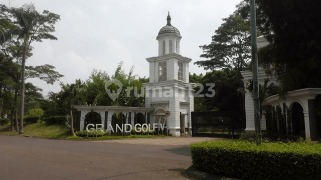 Grand Golf View Golf @ Modernland