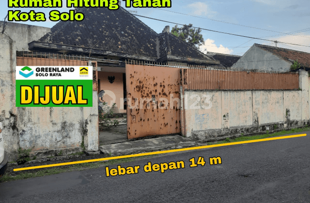 RUMAH HITUNG TANAH STRATEGIS DI KEPATIHAN SOLO