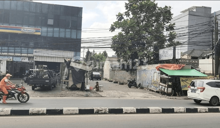 Kavling ******** Pinggir Jalan ******** Onebellpark Dcilandak