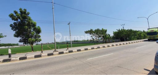 tanah dgn lokasi strategis di karawang
