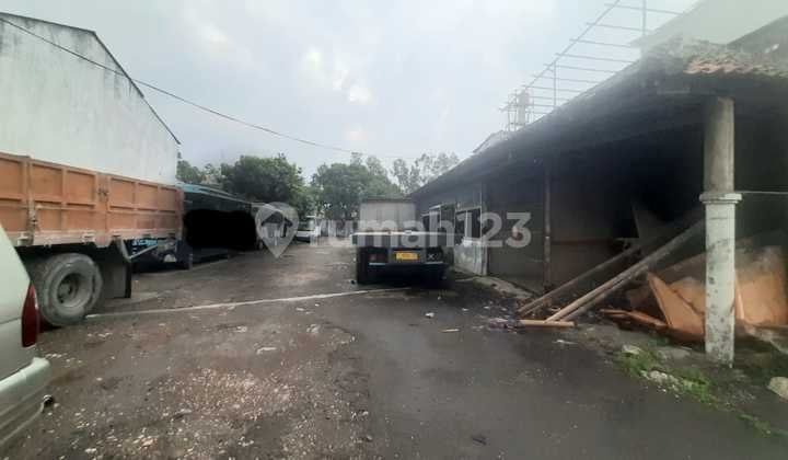 Tanah Lapang Lokasi Strategis Untuk Pool Mobil, Bengkel, Workshop Sudirman Bandung