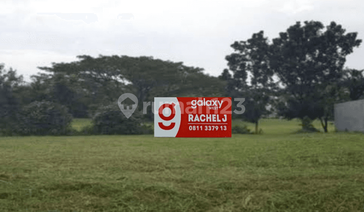 For sale: Plots in the elite Graha Family housing estate, West Surabaya.