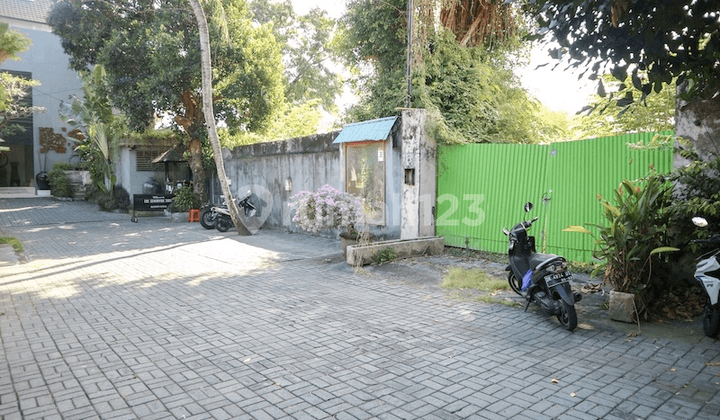 BEACHSIDE!! Tanah 10,5 Are DEKAT JALAN UTAMA Seminyak Legian