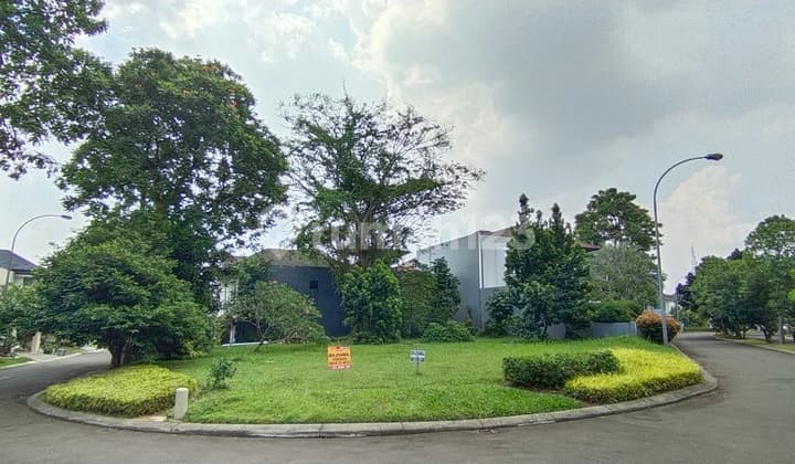 10m Virginia Lagoon Plot Land Area 699m2 Southwest-Southeast Corner