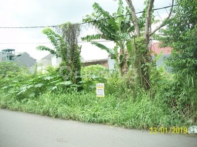 Land in Bulu Sidokare, size 4.5 x 24 M, 4 plots, good location near East Ring Road, near Warehouses, near City Center, for Business.