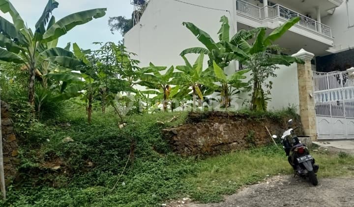 Villa Duta Ready-to-Build Plot Close to Main Road.