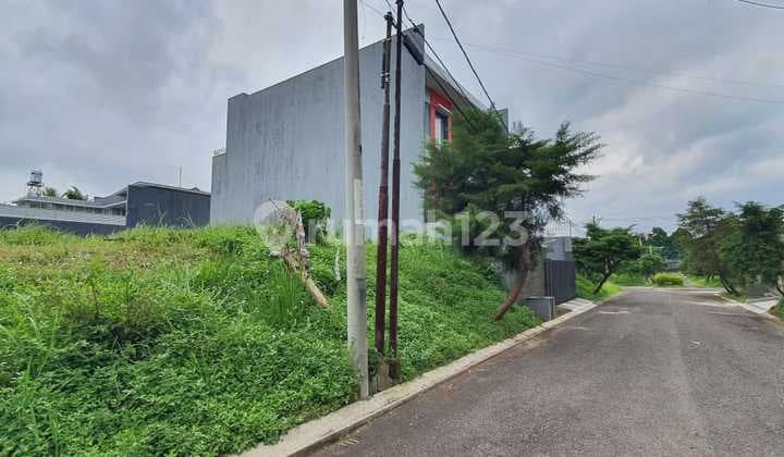 Jual Tanah Kavling Setraduta di kawasan Elit dan Asri