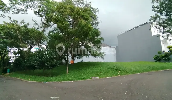 Corner Lot Victoria River Park 396m2 South-West 13.3m