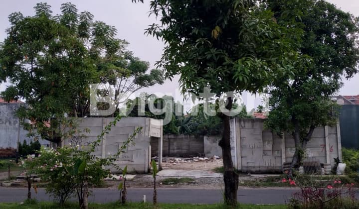 Kavling Metro Permata 1 Posisi Huk Ada Bangunan Gudang