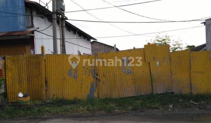 Land in Raya Manukan Kulon, Surabaya, Building Use Rights of 6,688 m²