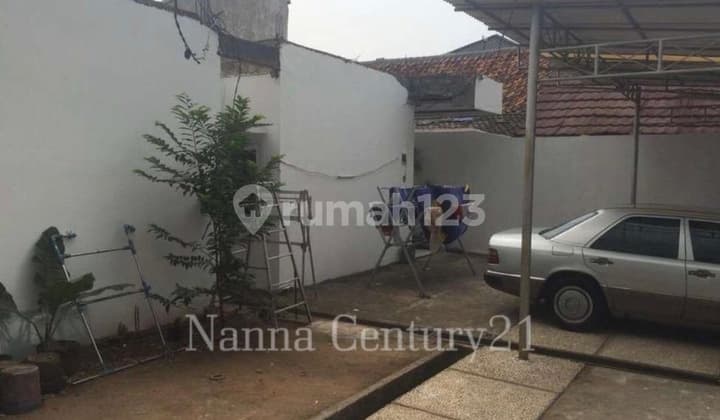 Dijual Tanah berikut Bangunan Rumah kos 5kamar di Pesanggrahan Jakarta Selatan