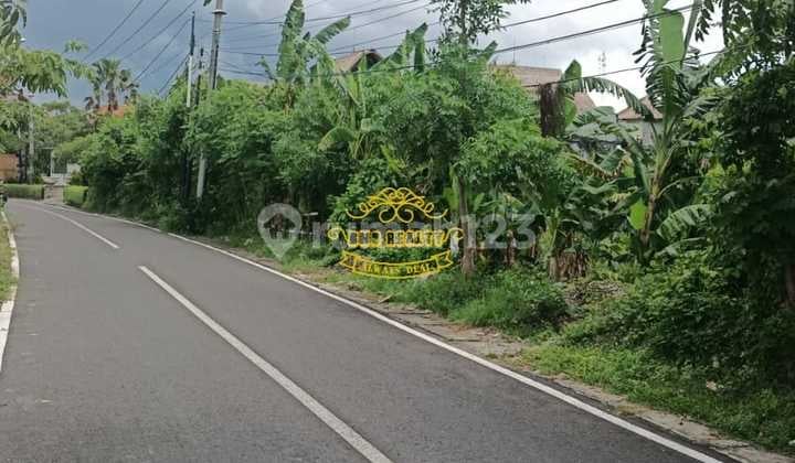 Land for Sale at Dewi Sri Location