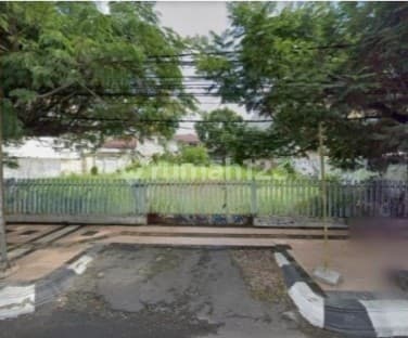LAND suitable for business in the city center
