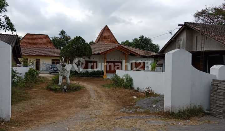 Dijual Tanah &Bangunan Klasik Jawa, Gumulan, Srago Klaten Tengah.