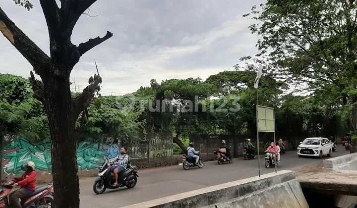 Tanah seluas 1ha tepi jl raya kh ahmad dahlan