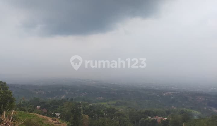 Tanah murah dan rata untuk villa/Rumah view the best dicijeruk