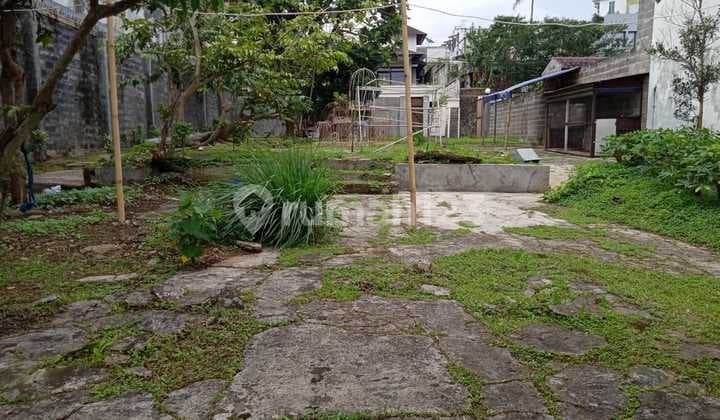 Kavling di Kompleks Cipaku Indah, Bandung