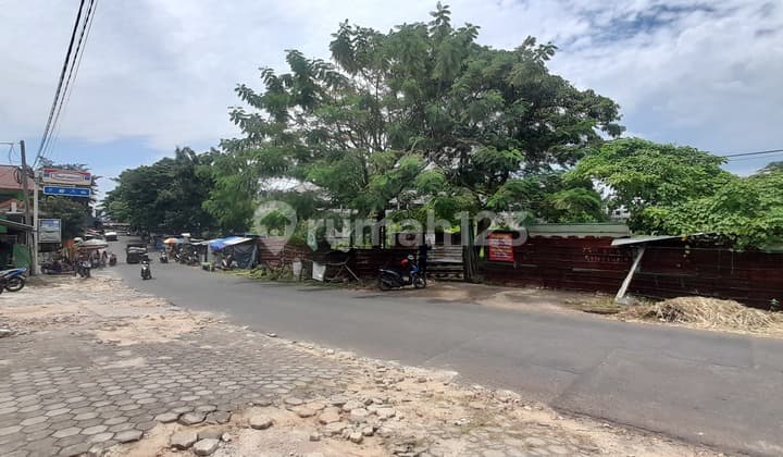 Tanah Belakang Pasar Tamin
