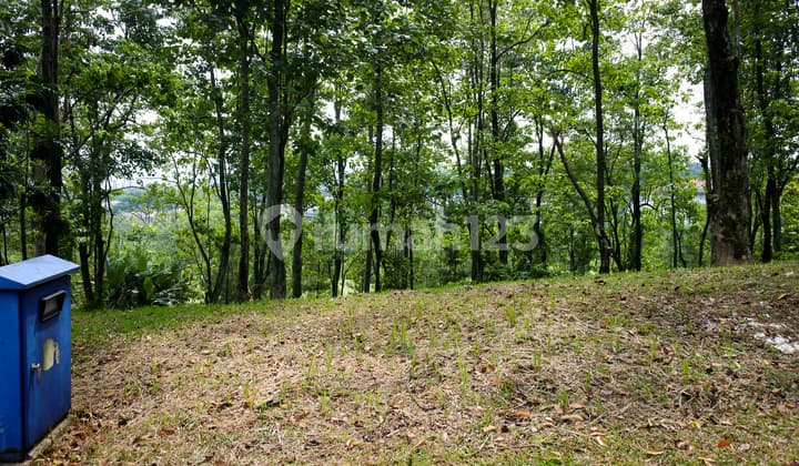 Dijual Kavling View Golf, Cluster Bukit Golf Hijau, Jl. Bukit Permata No. 12 - Sentul City