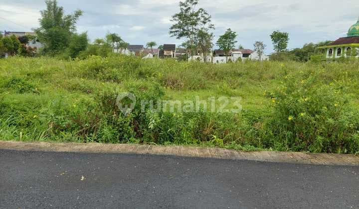 Tanah Siap Bangun Dekat Jalan Raya di Salatiga