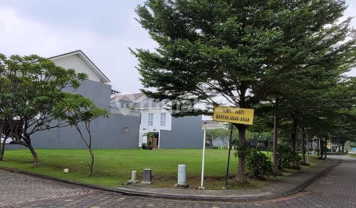 KAVLING MURAH, JUAL CEPAT. LOKASI BAGUS SEKALI, DEKAT PINTU MASUK CLUSTER, BEBAS BANJIR