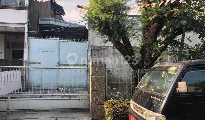 rumah tengah kota hitung tanah saja sangat cocok untuk kost² an